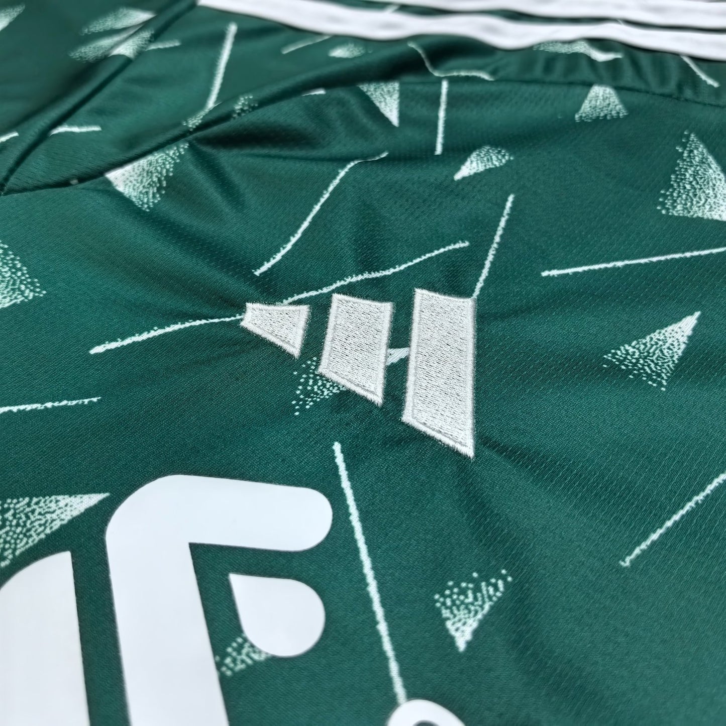 Liverpool Goalkeeper Jersey 2026/27 - View