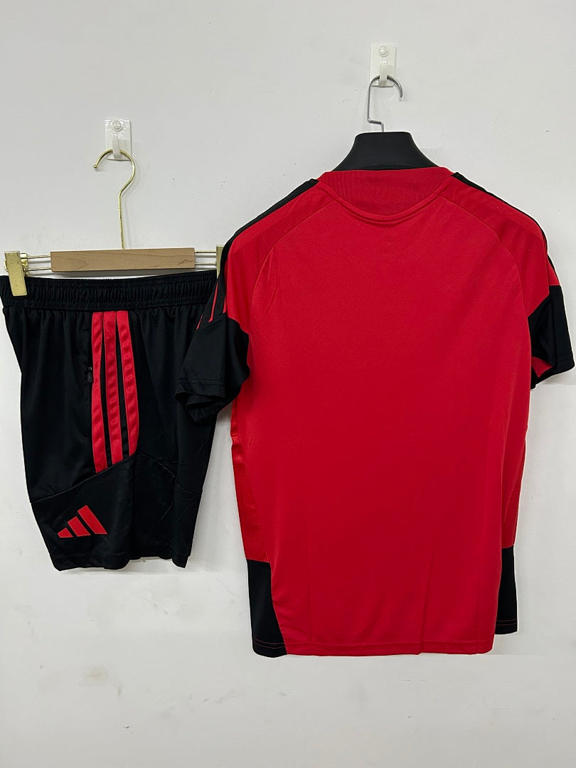 Colo-Colo Red Short-Sleeve Training Kit 2026/27 - view 2