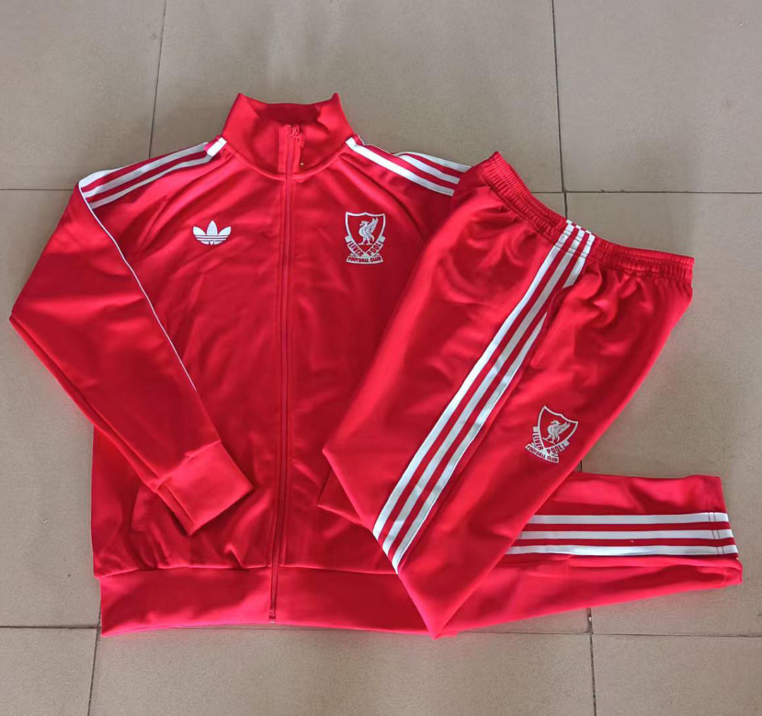 Liverpool 2026/27 Full-Zip Kids Winter Training Set - Red - clean full set view