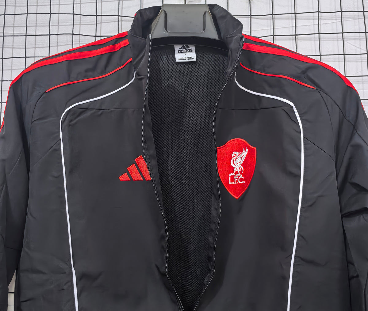 Liverpool 2025/26 Black & Red Lightweight Windbreaker - supplier image 4