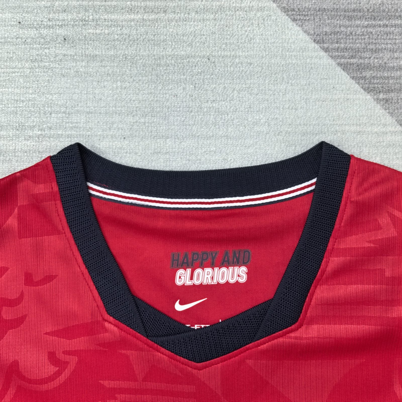 England Away Jersey 2026/27 - Detail