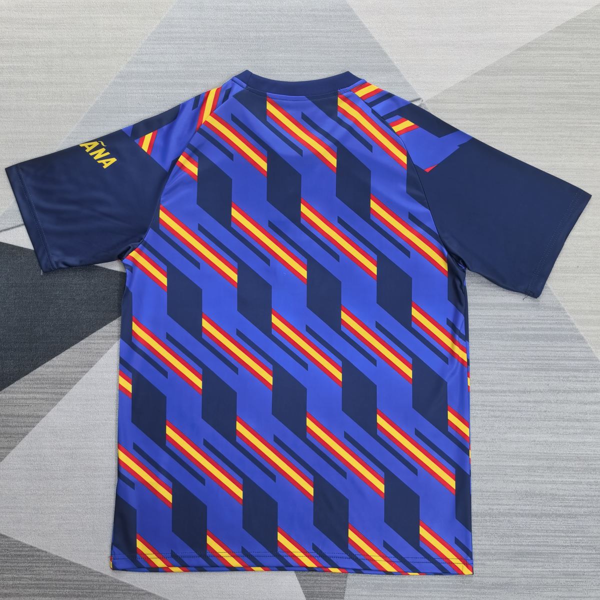 Spain Training Set 2026/27 (Red) - Detail