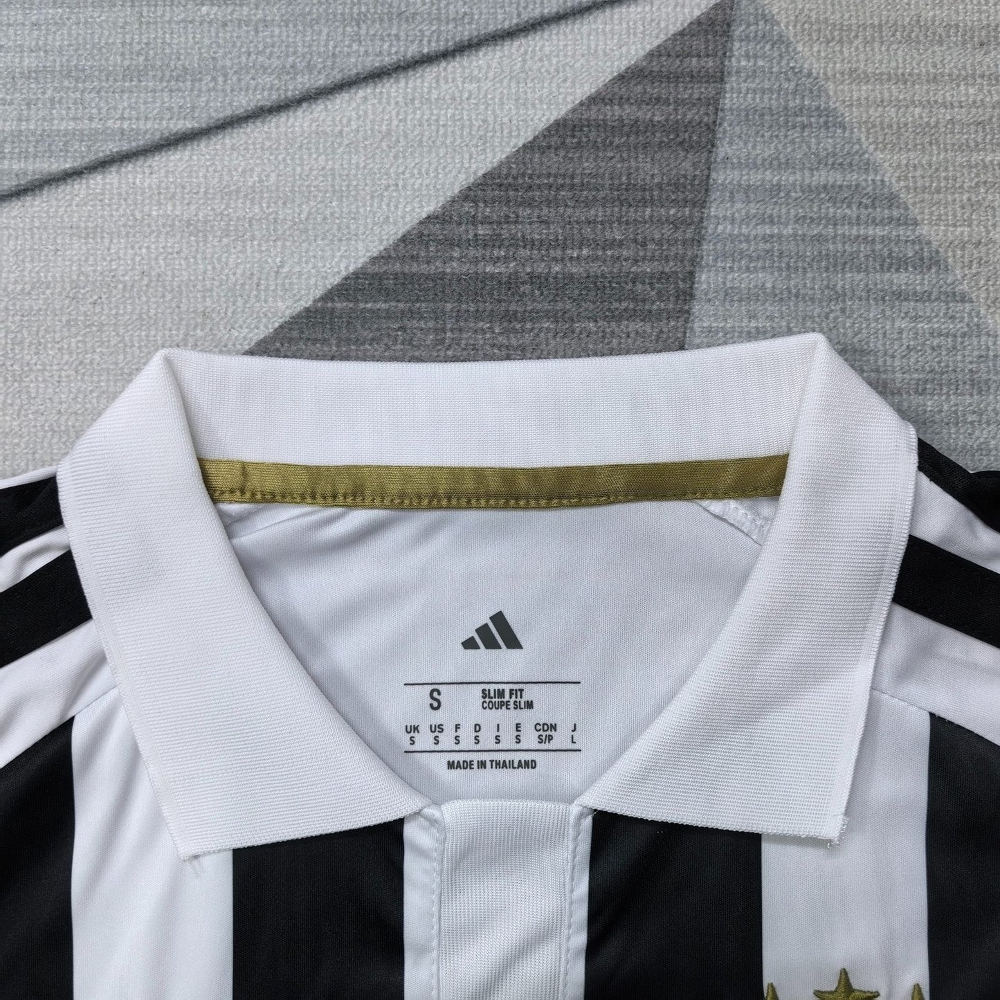 Juventus Home Jersey 2026/27 - Detail