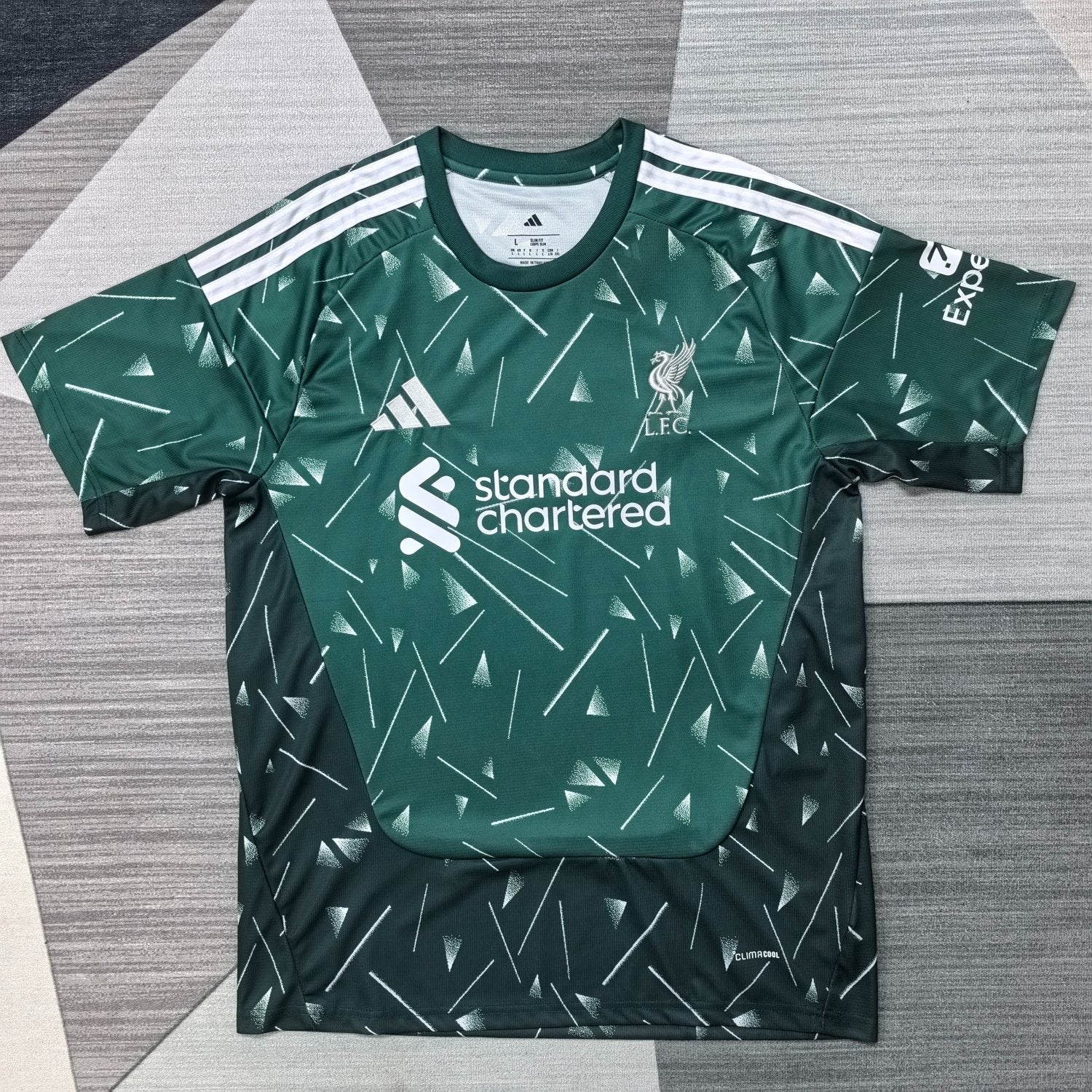 Liverpool Goalkeeper Jersey 2026/27 - Front