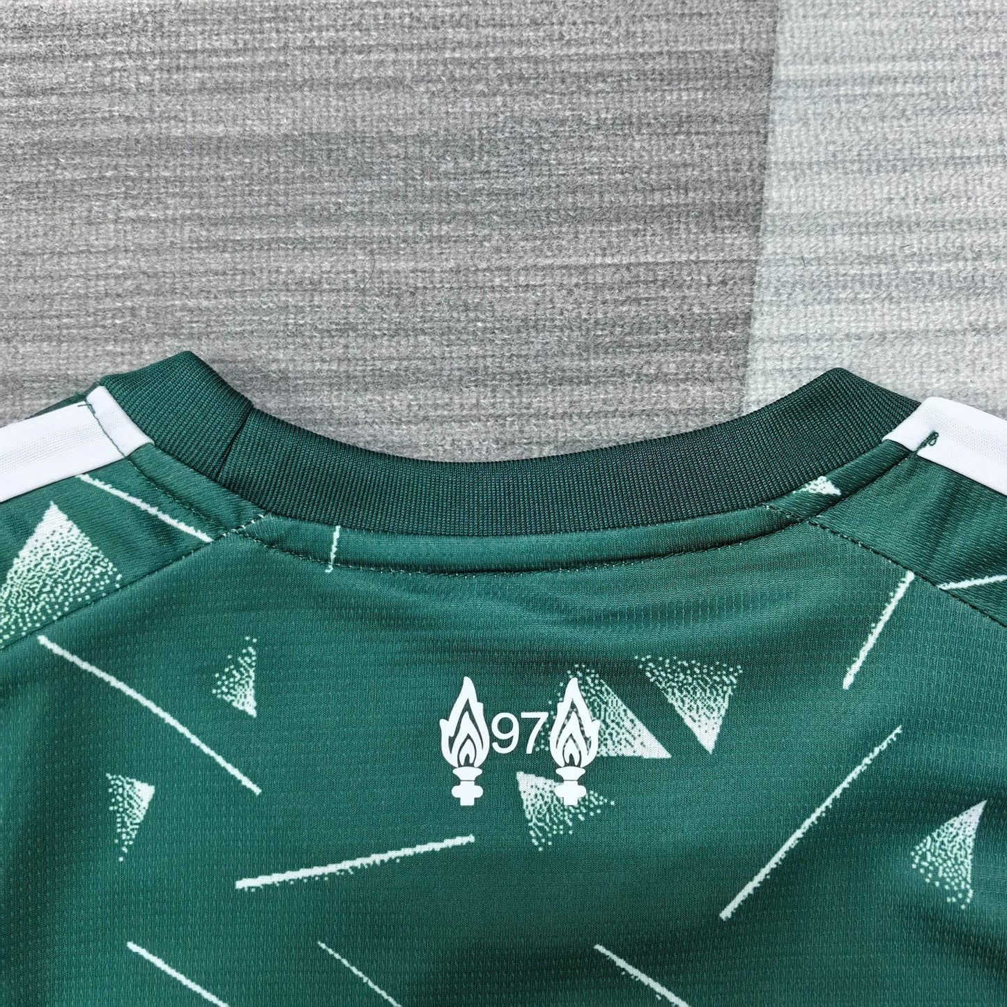 Liverpool Goalkeeper Jersey 2026/27 - Back