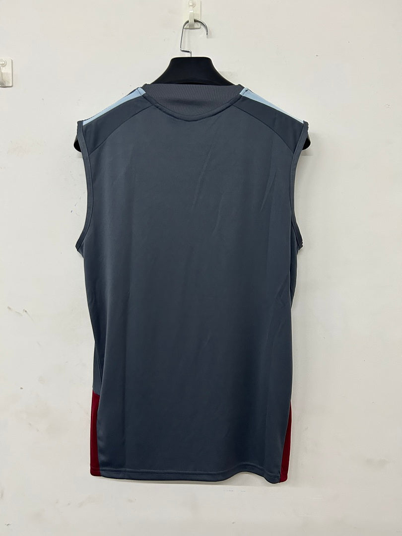 Aston Villa Dark Grey Sleeveless Training Kit 2026/27 - view 4