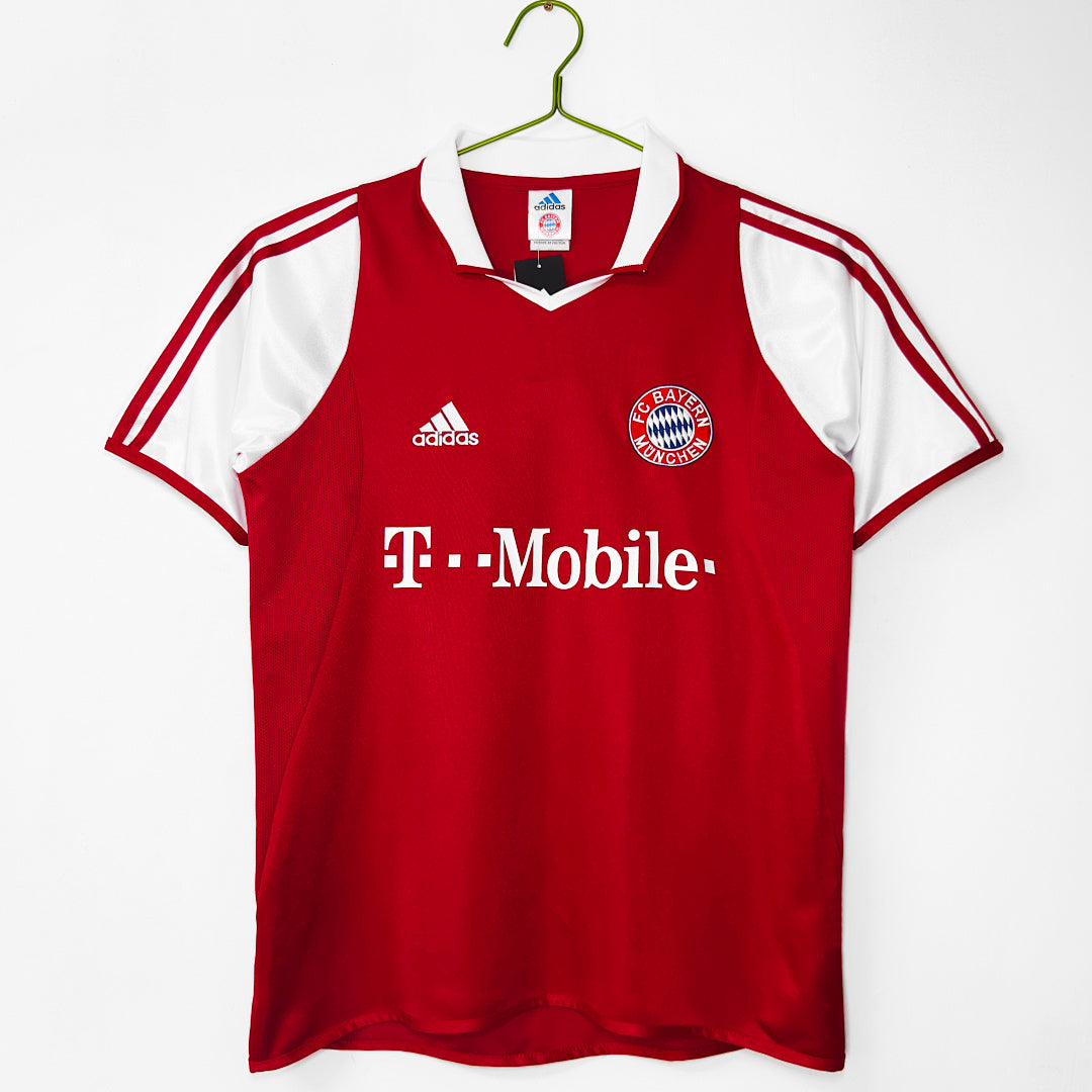 Bayern Munich 2003/04 Home Retro Jersey - Front