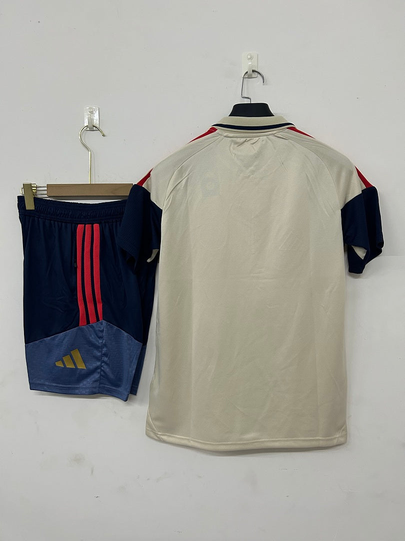 Bayern Munich Cream Polo Training Set 2026/27 - view 2