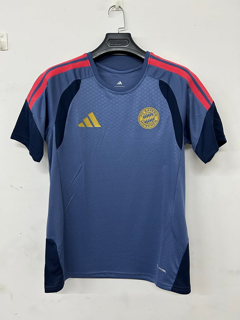 Bayern Munich Grey Short-Sleeve Training Kit 2026/27 - view 3