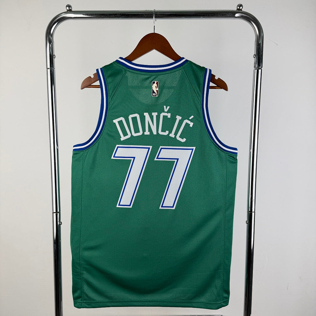 Dallas Mavericks Luka Doncic #77 Hardwood Classics Jersey 2025/26 - view 2