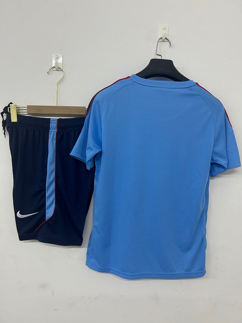 England Sky Blue Short-Sleeve Training Kit 2026/27 - view 2