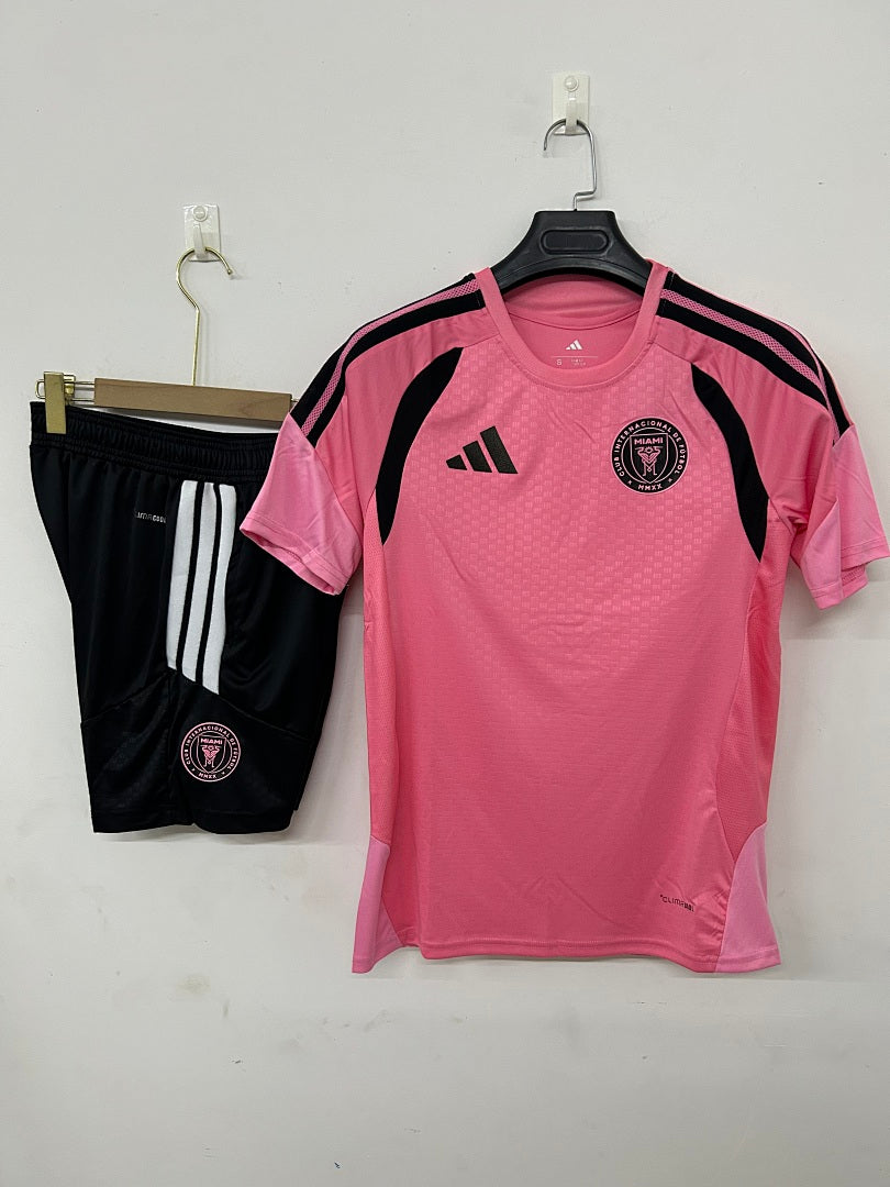 Inter Miami Pink Short-Sleeve Training Kit 2026/27