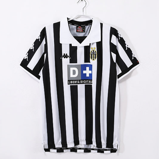Juventus 1999/00 Home Retro Jersey - Front
