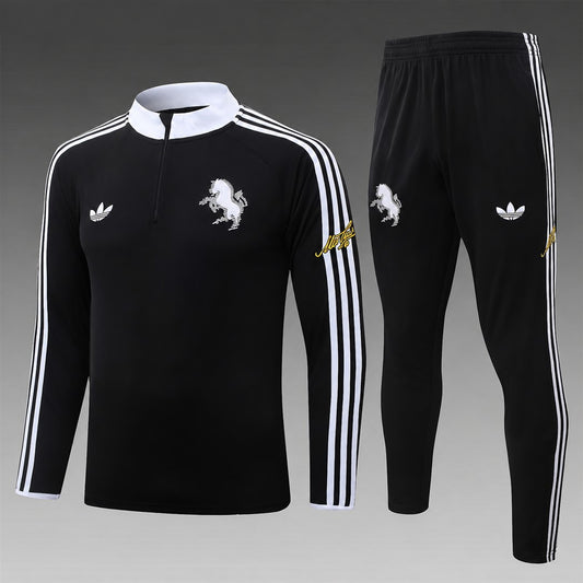 Juventus 2026/27 Half-Zip Kids Winter Training Set - Black/White - clean full set view