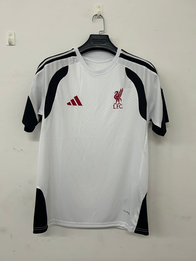 Liverpool White Short-Sleeve Training Kit 2026/27 - view 3