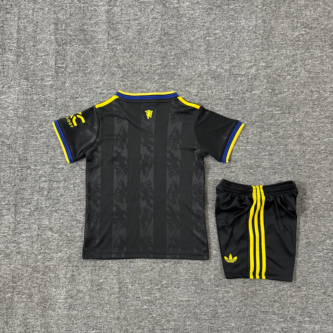 Manchester United 2025/26 Third Kids Football Kit - Back