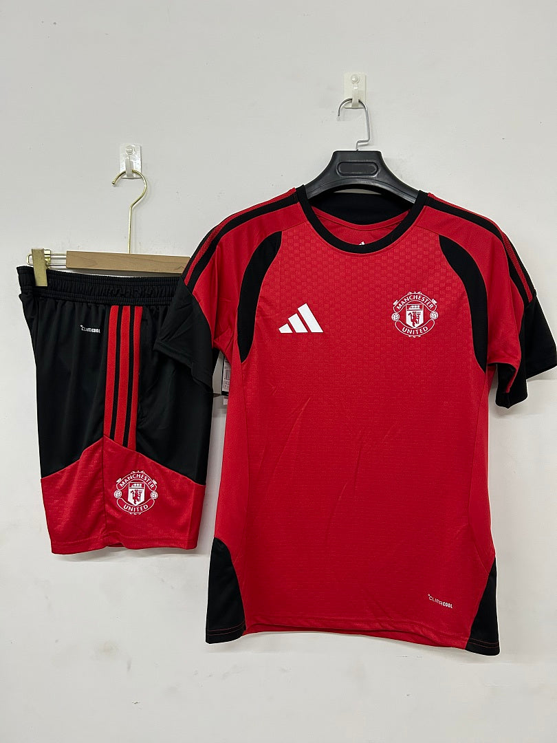 Manchester United Red Short-Sleeve Training Kit 2026/27