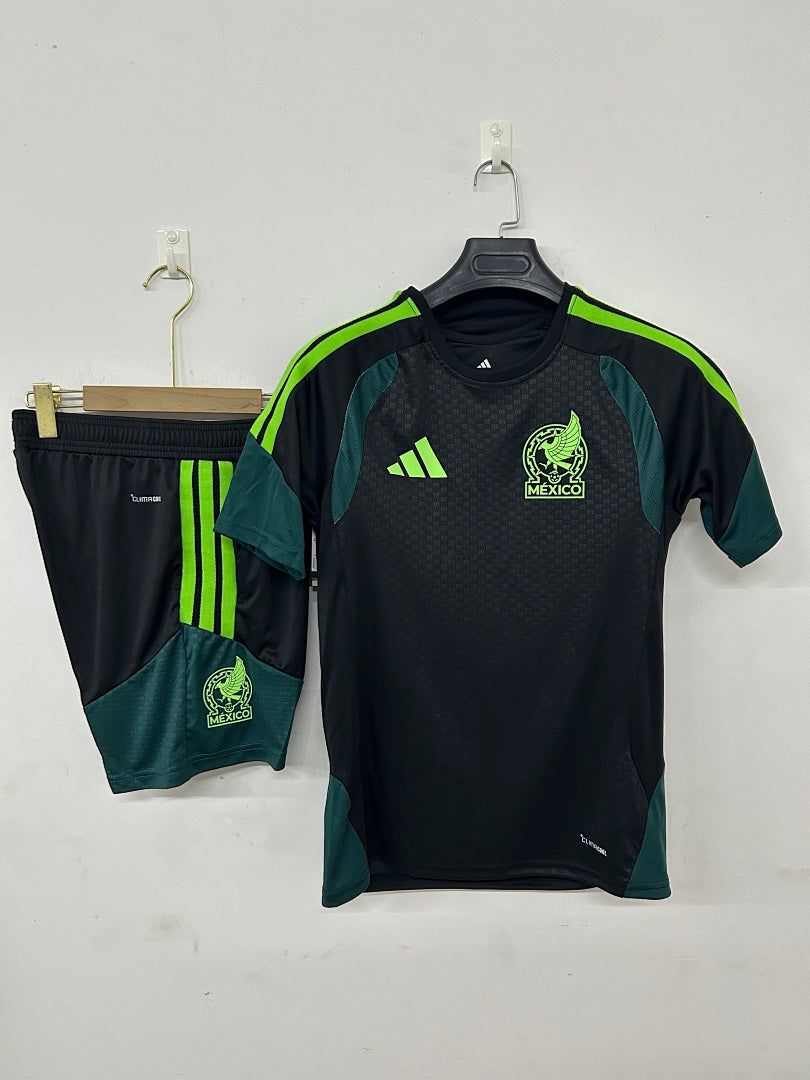 Mexico Black Short-Sleeve Training Kit 2026/27