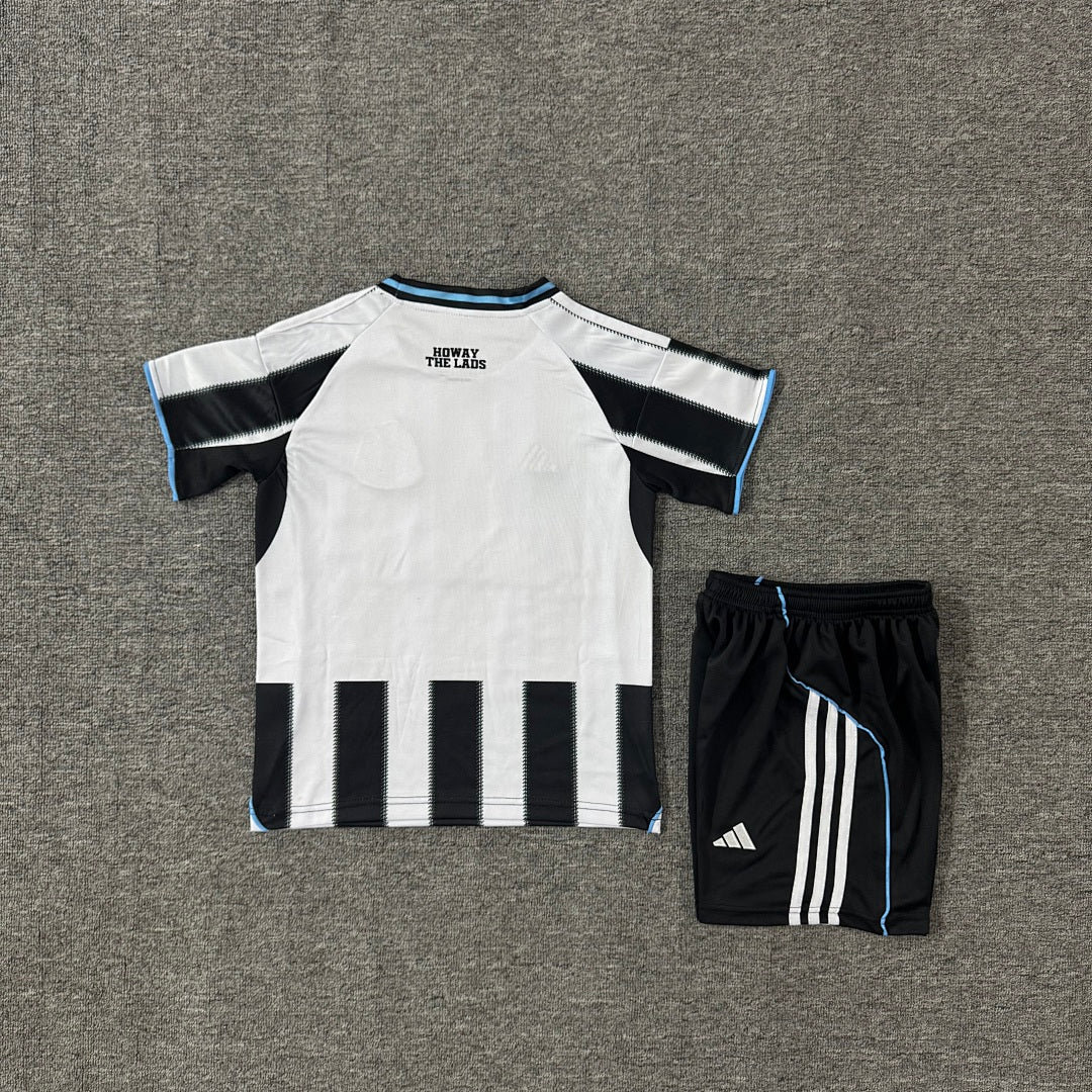 Newcastle United 2025/26 Home Kids Football Kit - Back