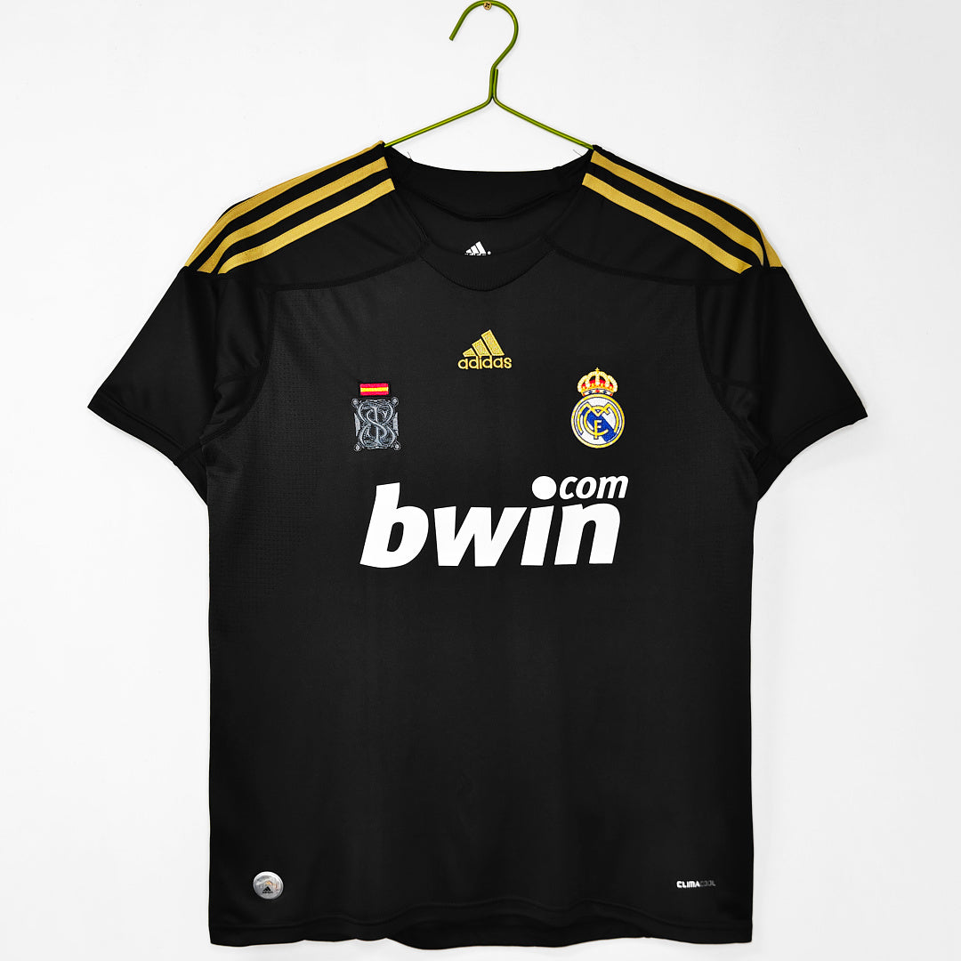 Real Madrid 2009/10 Away Black Retro Jersey - Front