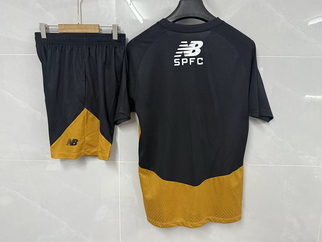 Sao Paulo Black Short-Sleeve Training Kit 2026/27 - view 2