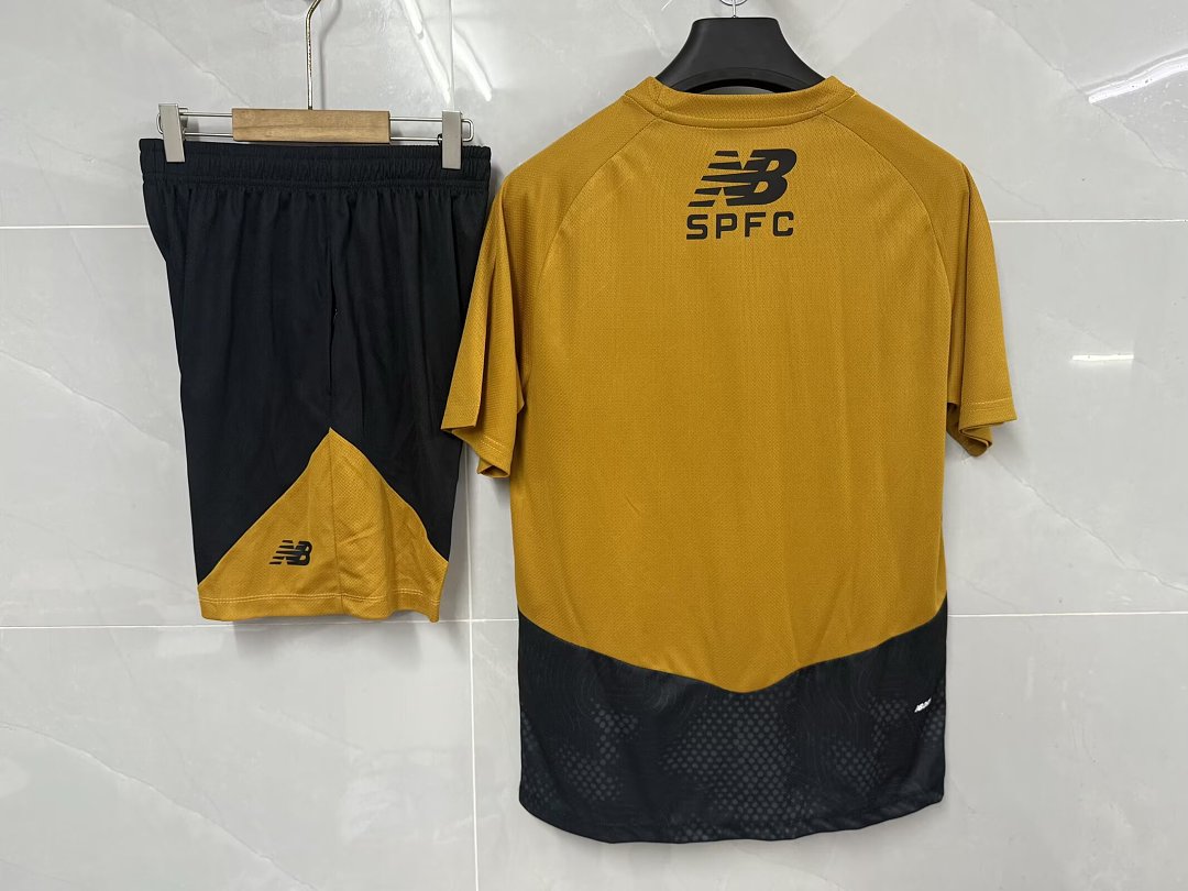 Sao Paulo Gold Short-Sleeve Training Kit 2026/27 - view 2