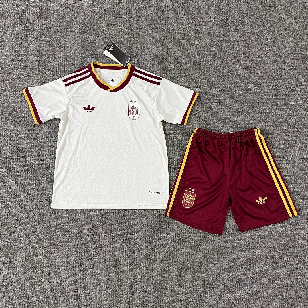 Spain 2026/27 Away Double Star Badge Kids Football Kit Kids Version - Front