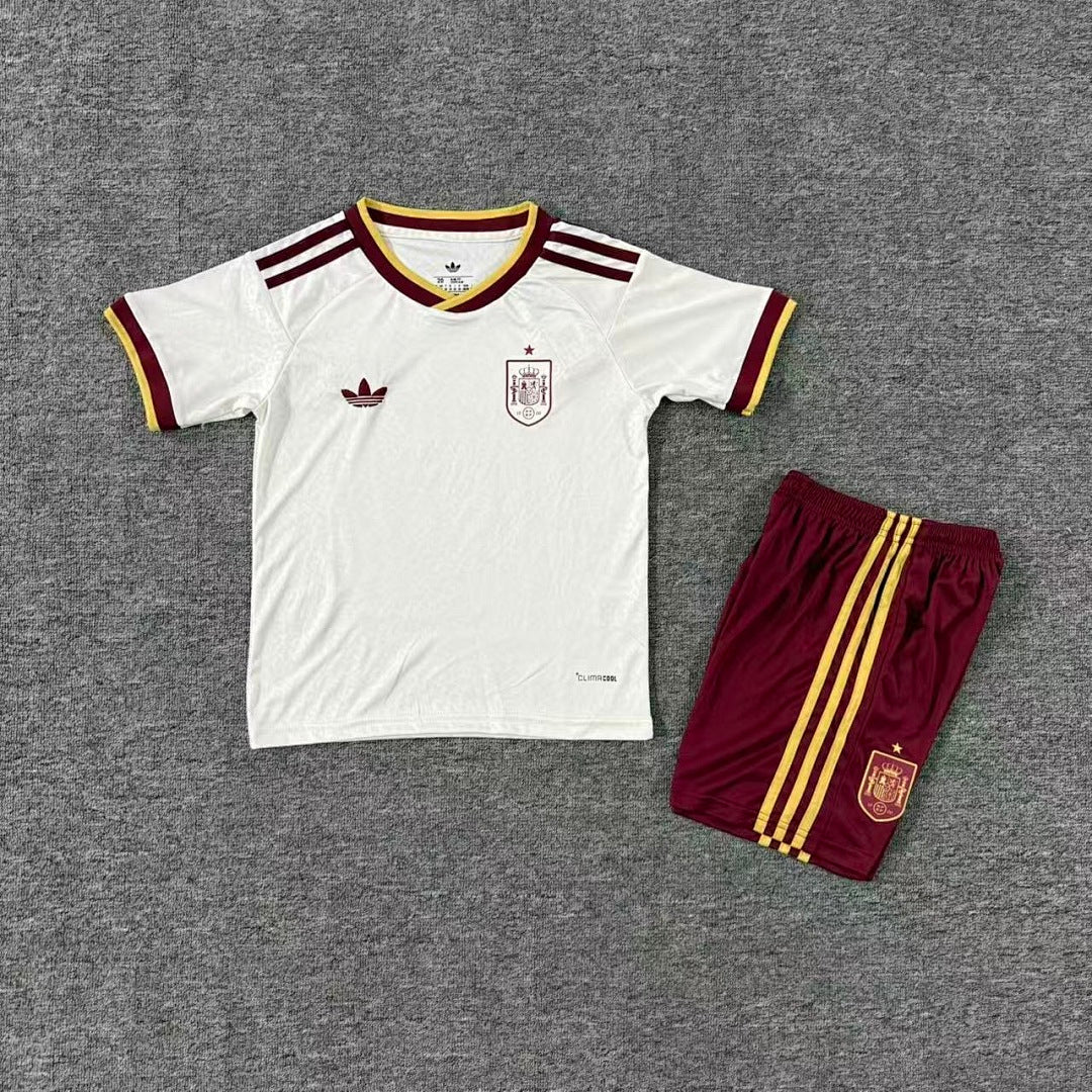 Spain 2026/27 Away Kids Football Kit Kids Version - Front