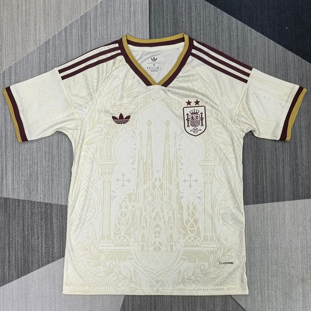 Spain 2026/27 Gold Special Edition Fan Version Jersey - Front