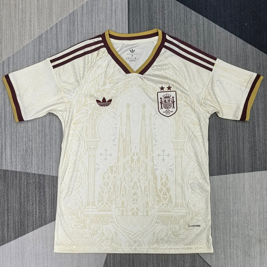 Spain 2026/27 Gold Special Edition Fan Version Jersey - Front
