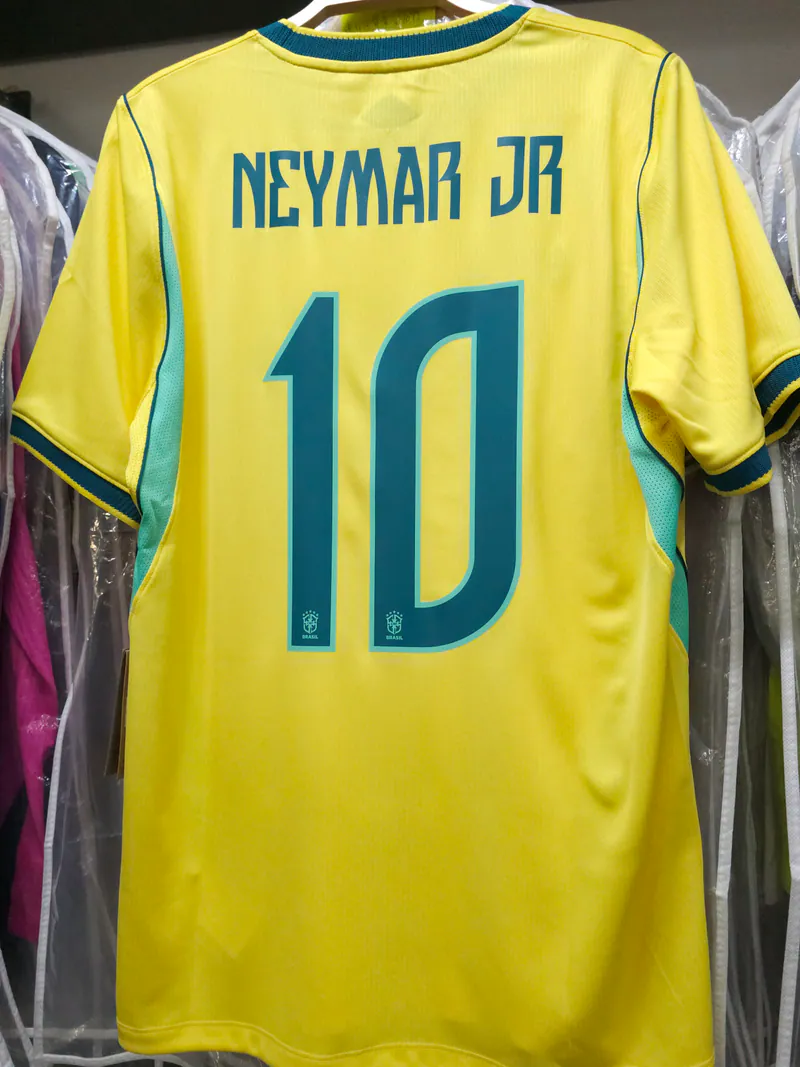 [stock] Brazil Yellow Home Jersey - Neymar Jr #10 Nike - view 2