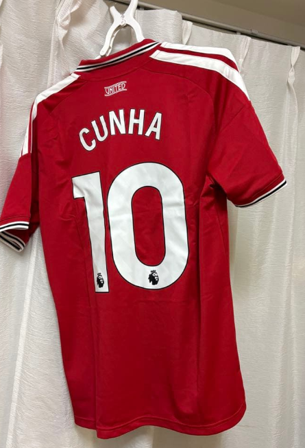 [stock] Manchester United 2026/27 Red Home Jersey - Cunha #10 Adidas Snapdragon - view 2