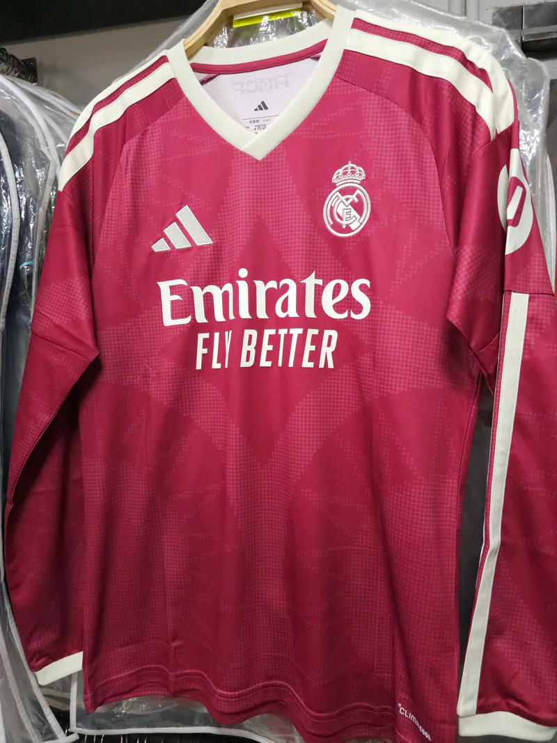 [stock] Real Madrid Pink Jersey - Adidas Emirates Fly Better RMCF Back