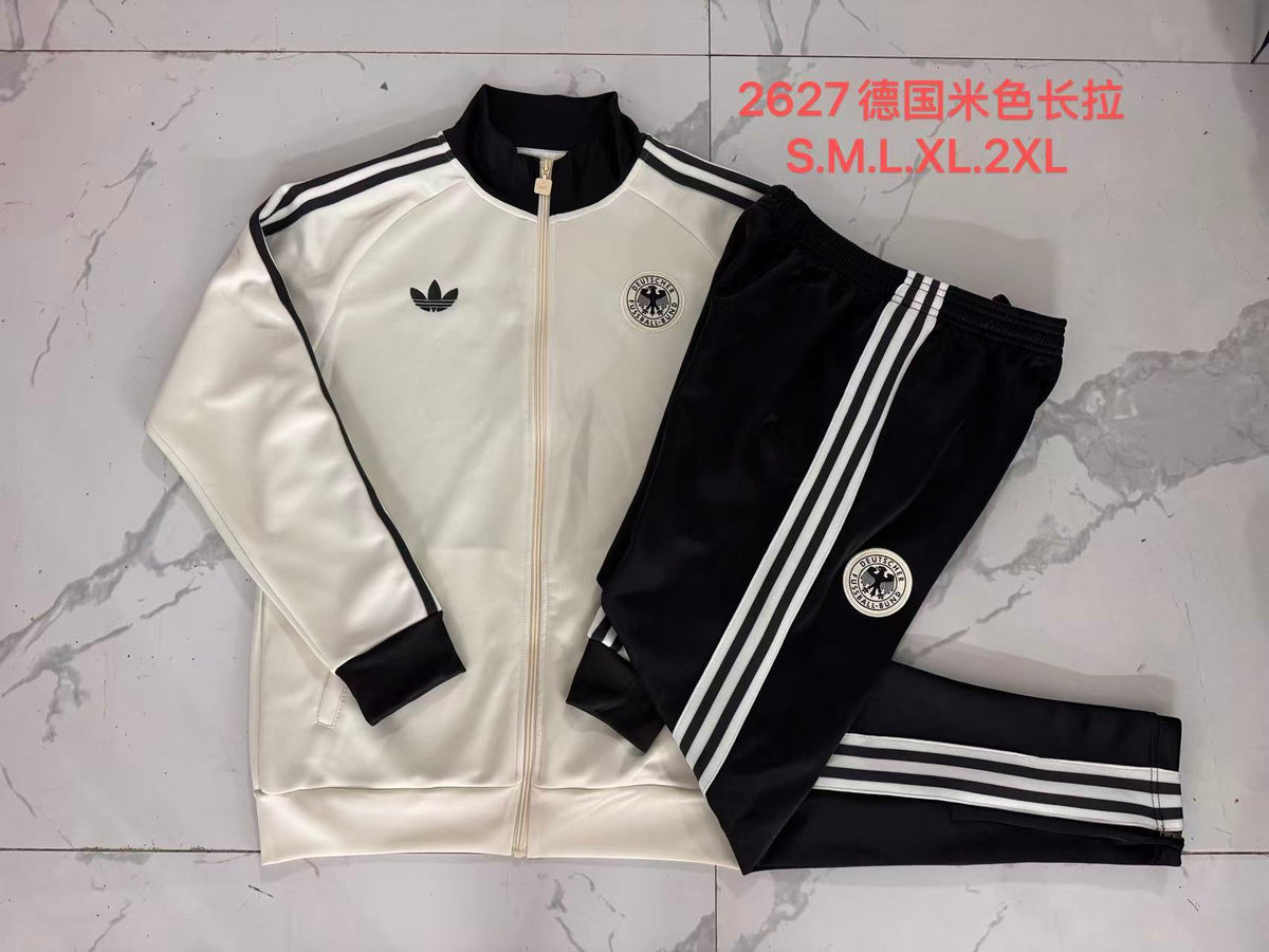 2026/27 Germany Full-Zip Training Suit – Off-White/Black - full set real photo