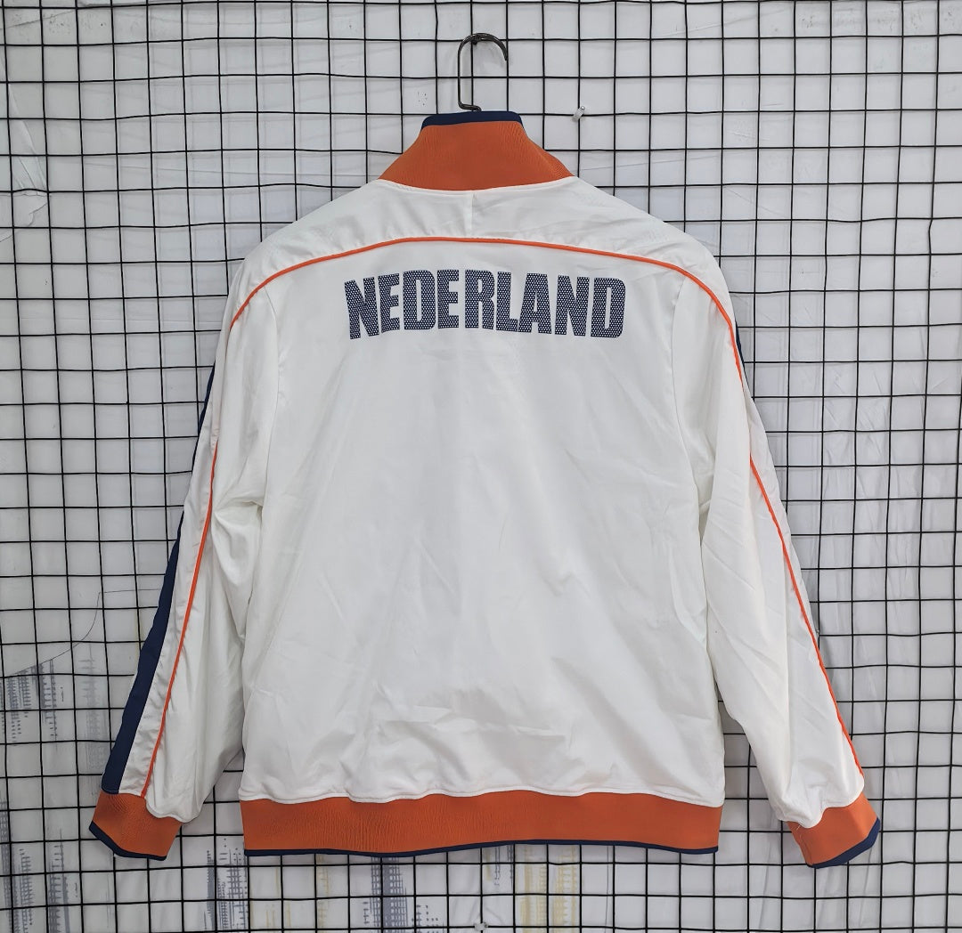 Netherlands 2010/11 White Waterproof Windbreaker back